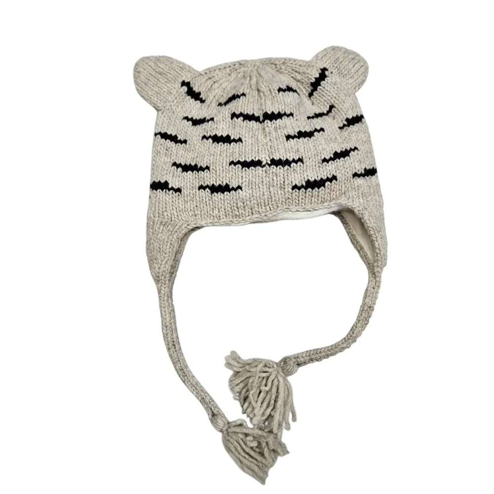 Vive Bien Youth Kids Cat Face Wool Beanie Hat Tassels Warm Winter Knit Whimsical